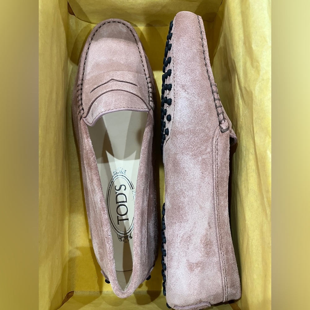 Tod's Blush Suede Women's Loafers
